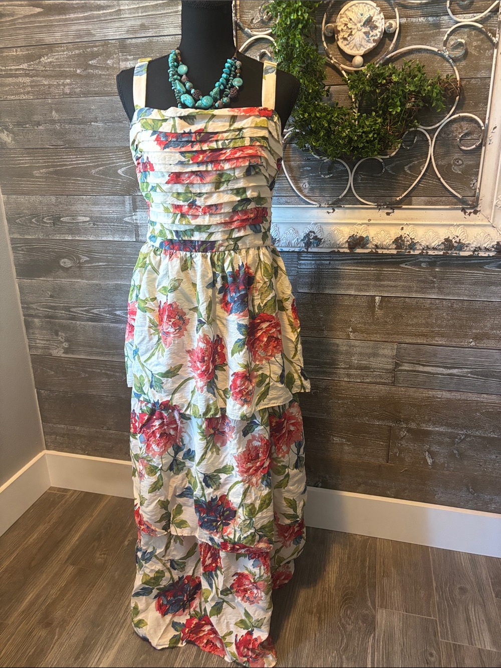 Ambercrombie & Fitch (Size L - tall) Floral Maxi Dress